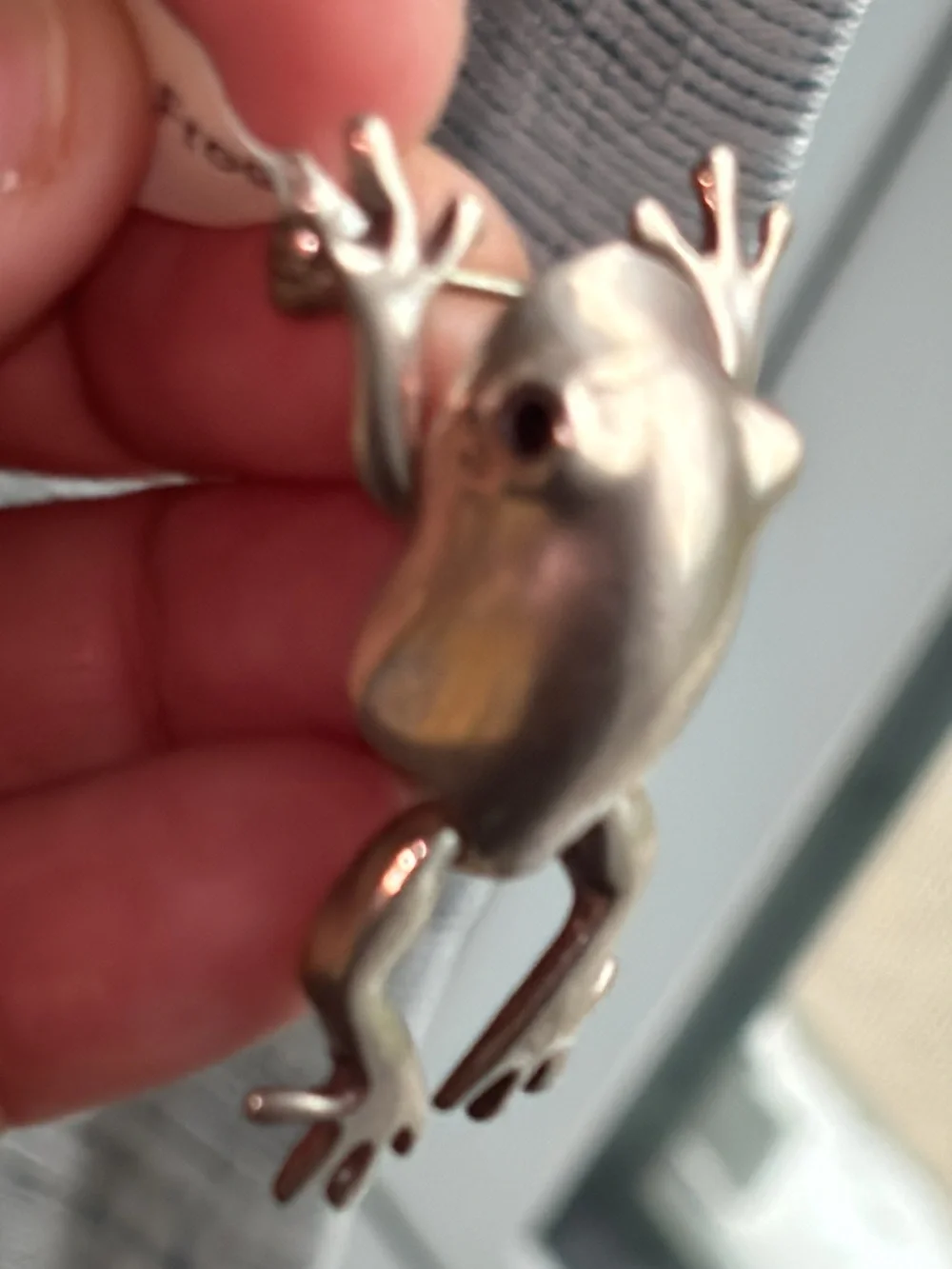 Vintage Sterling Silver Frog Brooch